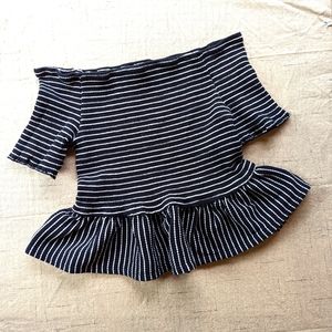 Who What Wear Stretchy Top. Size L. Gently Worn.